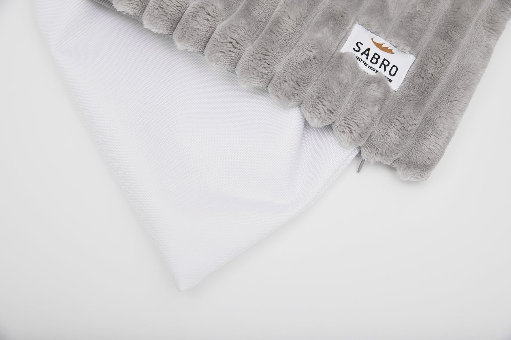 Cuddly cushion MJUCKIS wide cord