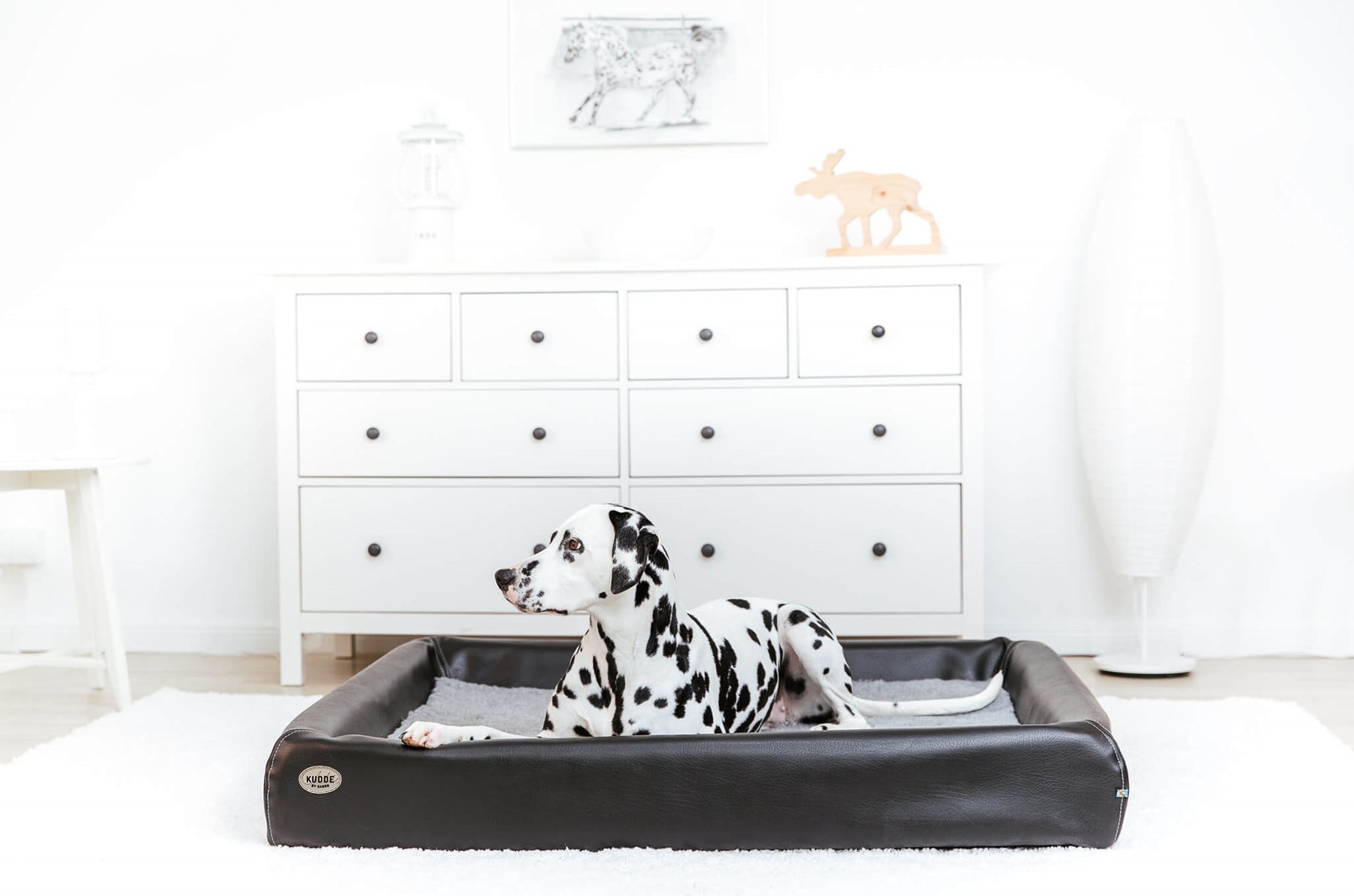 Dog bed KUDDE imitation leather B-goods