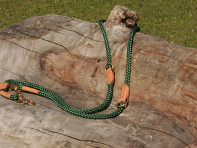 Outdoor leash with hand loop